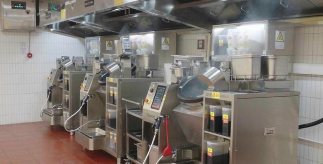 吃上现炒老乡鸡们开始用机器人颠勺了PG麻将胡了免费试玩模拟器为了让你(图5)